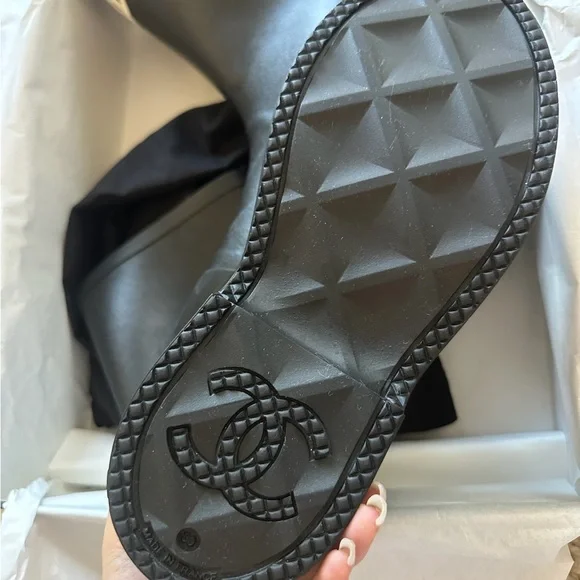 Authentic CHANEL Black and White Logo Rain Boots size 39 US 9 - Picture 3 of 7